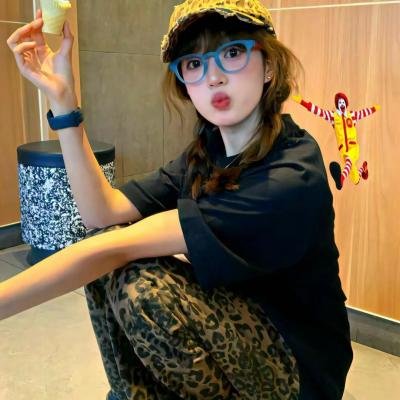 美女与怪物